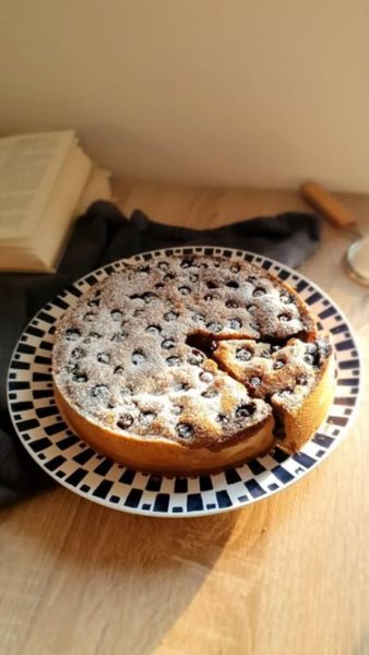 Tarte aux myrtilles et à la farine de noisette